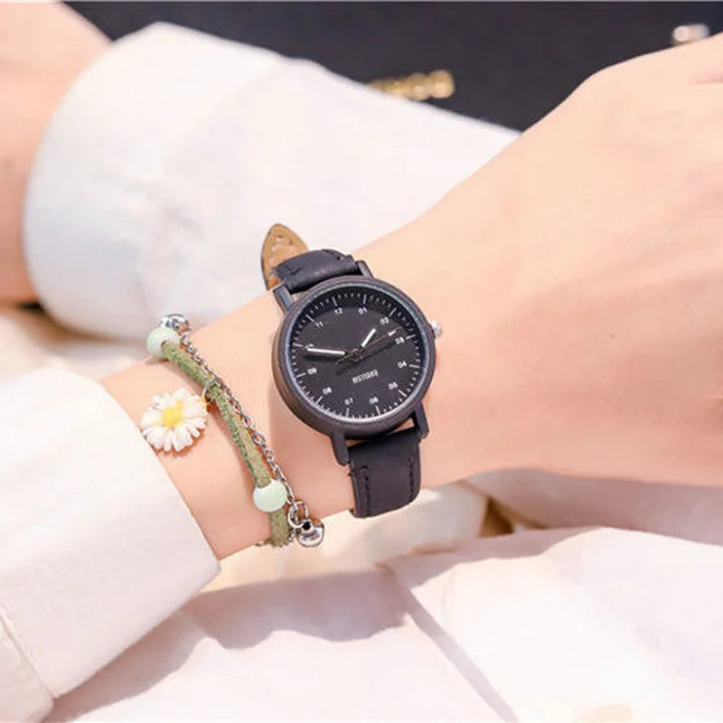 YIKAZE Elegant Leather Strap Watch
