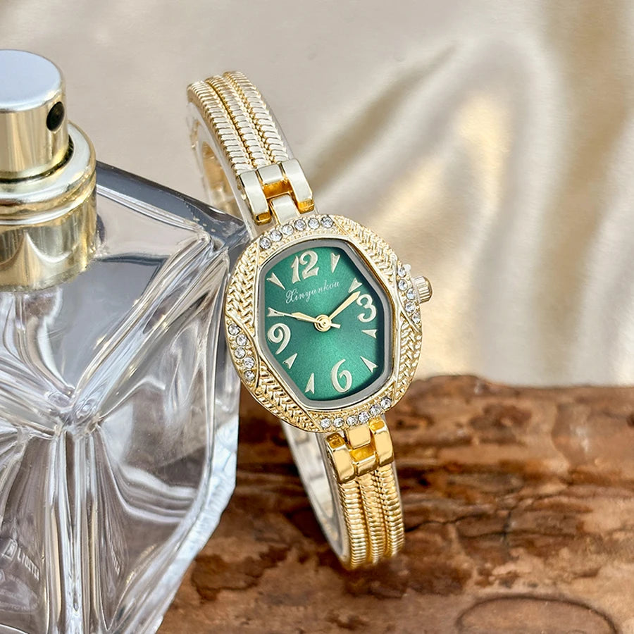 Elegant Small Watch for Woman - Hexagonal Dial Tassel Design Vintage Gold Watch