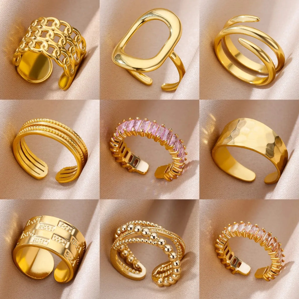 Luna Gold Ring