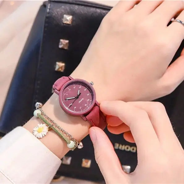 YIKAZE Elegant Leather Strap Watch