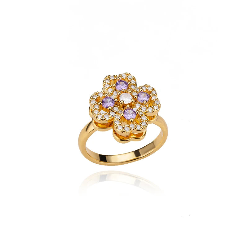 Lunéra Clover Heart Spinner Ring