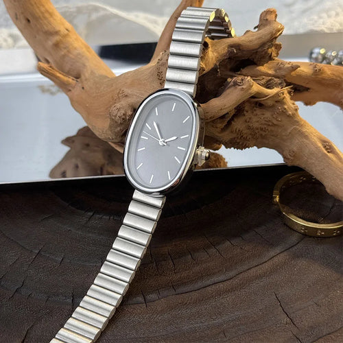 Amara™ Oval Gold Watch