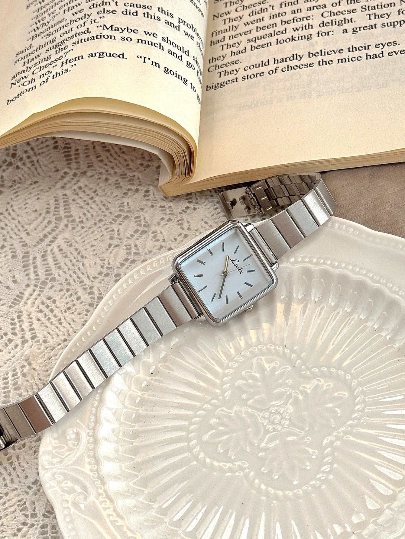 1 new retro elegant gold stainless steel strap ladies quartz watch square dial niche design waterproof for daily wear and gifts