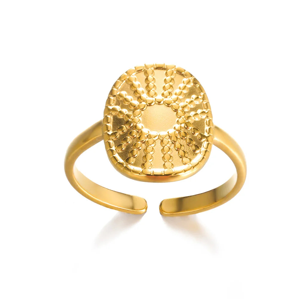 Luna Gold Ring