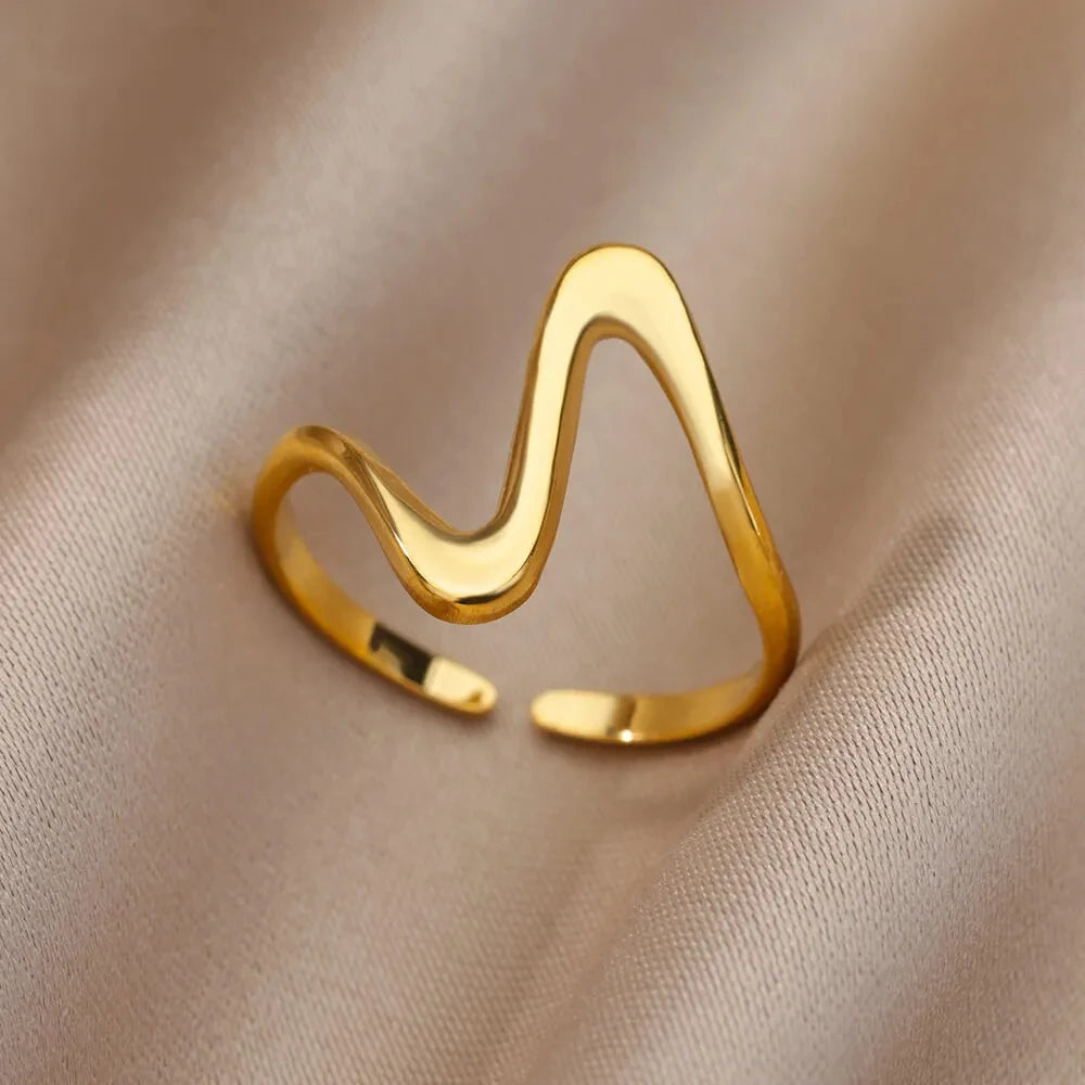 Luna Gold Ring